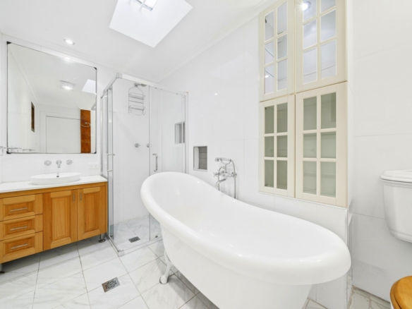 16 Stanley Street, Stanmore