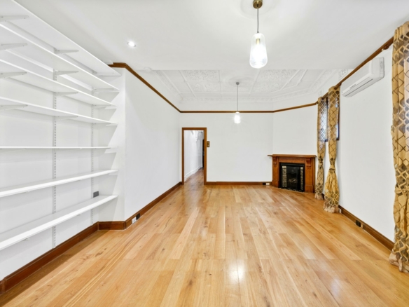 16 Stanley Street, Stanmore